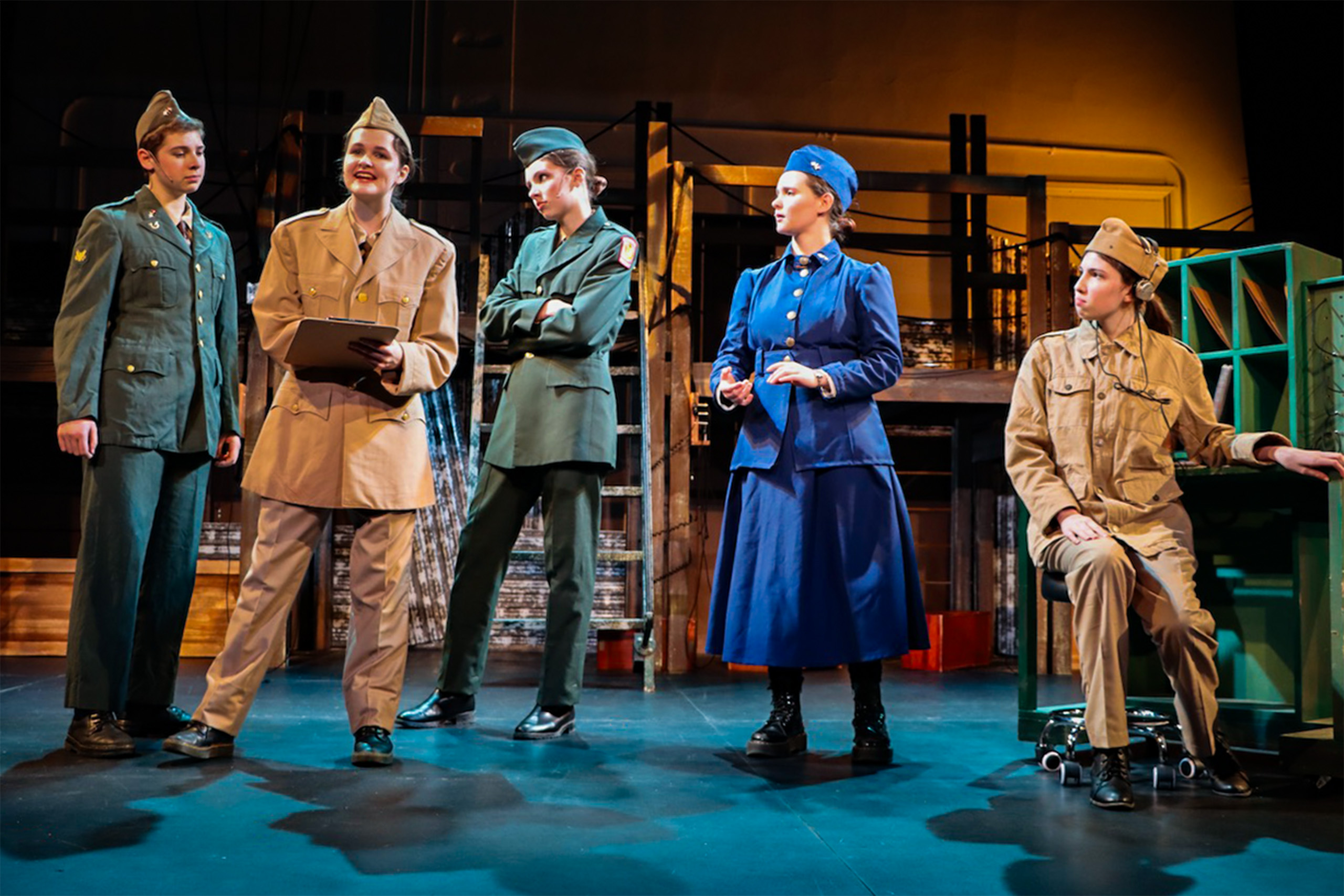 The Hello Girls Image 1